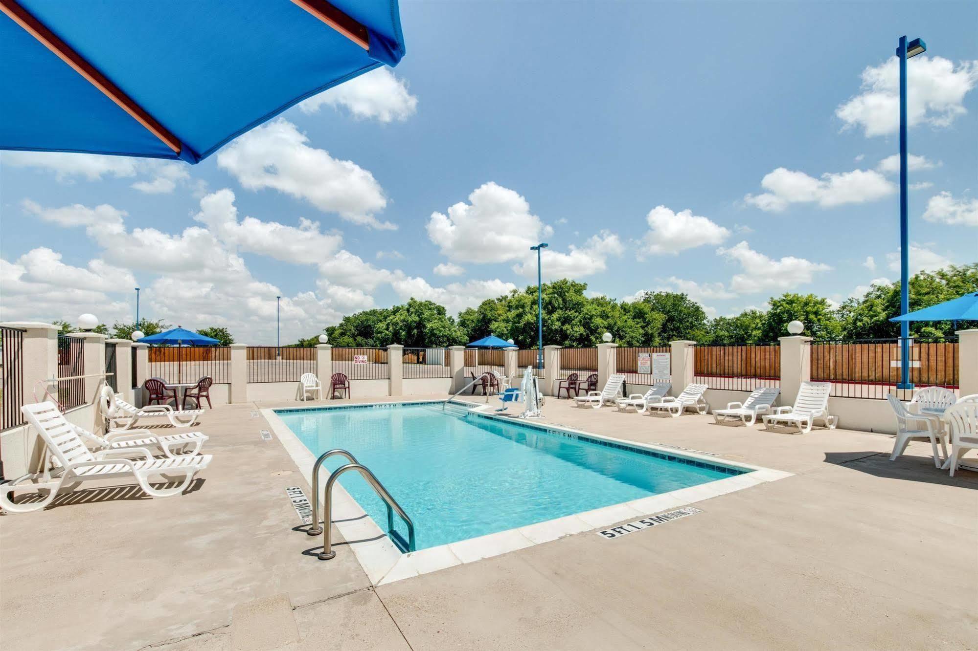 Motel 6-Cleburne, Tx Экстерьер фото
