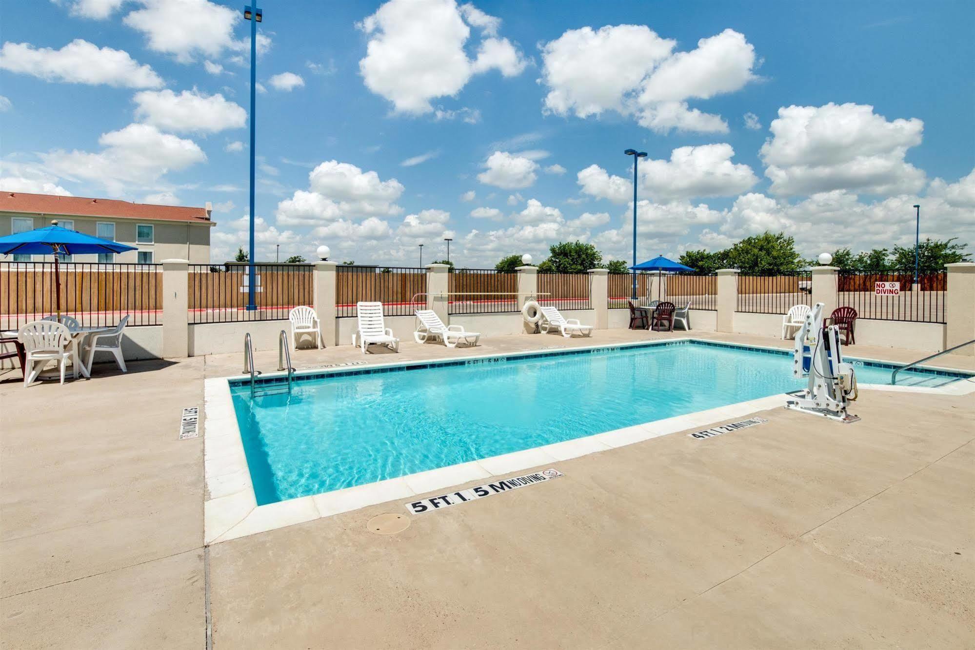 Motel 6-Cleburne, Tx Экстерьер фото